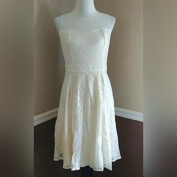 Soiéblu Ivory Lace Illusion Sweetheart Neckline Knee-Length ModCloth Dress Large - Picture 1 of 9